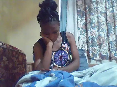 Smillie prety online show from July 8, 4:50 am