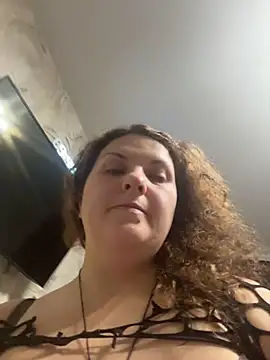 Snapshot of Taisia_W chatting on December 3, 6:43 am Taisia W online show from December 3, 6:43 am