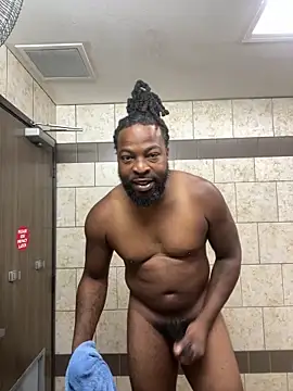 Snapshot of mikejones7661 chatting on September 11, 11:43 am mikejones7661 online show from September 11, 11:43 am