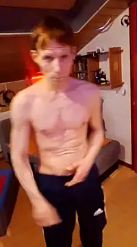 Snapshot of Cridere chatting on February 17, 10:47 pm Cridere online show from February 17, 10:47 pm