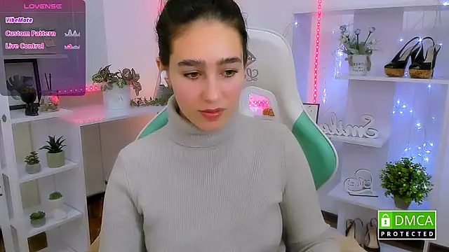  Eliizabeth  online show from January 10, 9:41 pm