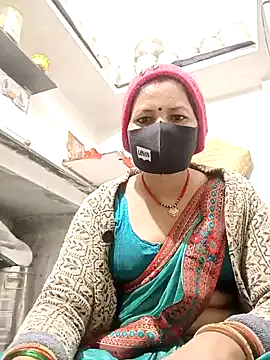 Snapshot of Riyaa-Devi chatting on December 11, 5:15 pm Riyaa-Devi online show from December 11, 5:15 pm