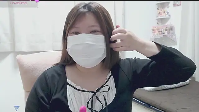 Snapshot of Moka_Chip_Frappuccino chatting on May 23, 12:09 pm Moka Chip Frappuccino online show from May 23, 12:09 pm