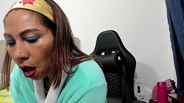 Chloemiller89 online show from October 31, 7:48 pm