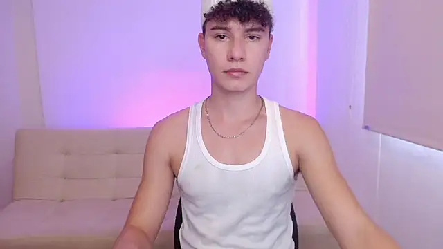 adrian morelly online show from February 5, 6:56 pm