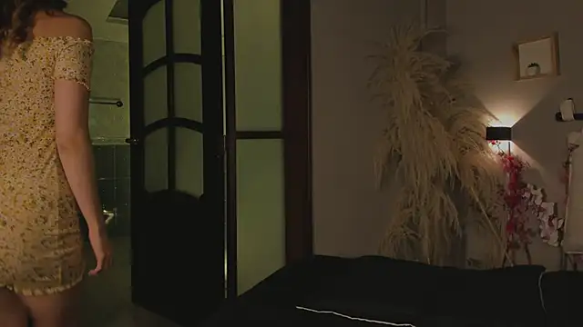 lua ferch   online show from February 8, 12:28 pm