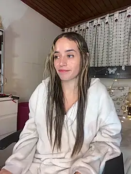 Snapshot of Natalia_Suarez chatting on March 13, 9:32 am Natalia Suarez online show from March 13, 9:32 am