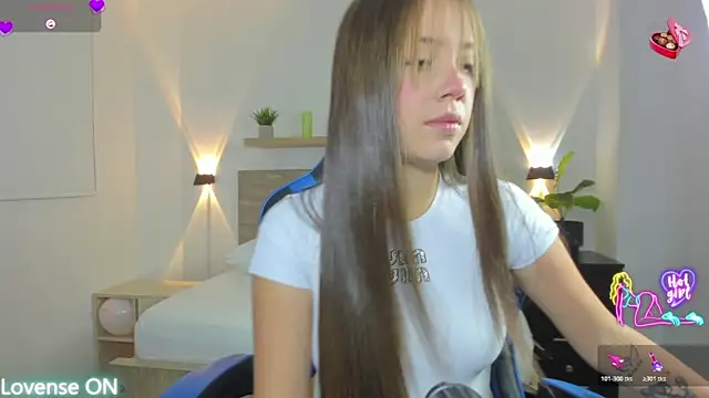 Snapshot of nataly_rodri chatting on February 5, 1:21 am nataly rodri online show from February 5, 1:21 am