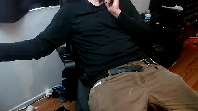Snapshot of leanjamesdean chatting on August 2, 2:48 pm leanjamesdean online show from August 2, 2:48 pm