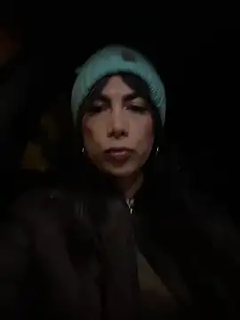 Snapshot of missdirtyhot_ chatting on February 4, 9:31 pm missdirtyhot online show from February 4, 9:31 pm
