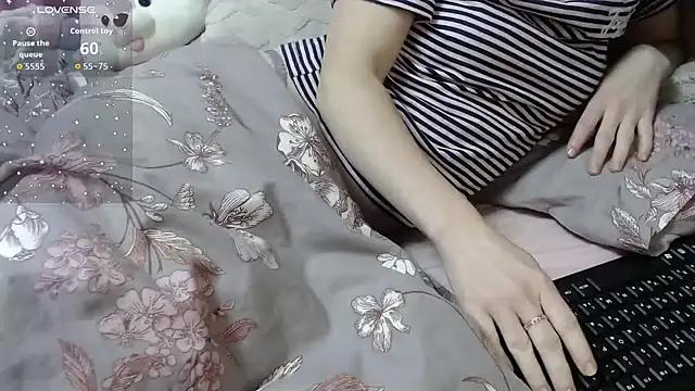 Viktoriiya bald online show from November 25, 12:10 am