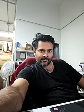 Sakhtlaundaz online show from January 3, 9:26 pm