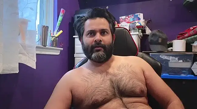 Sakhtlaundaz online show from February 6, 9:28 pm