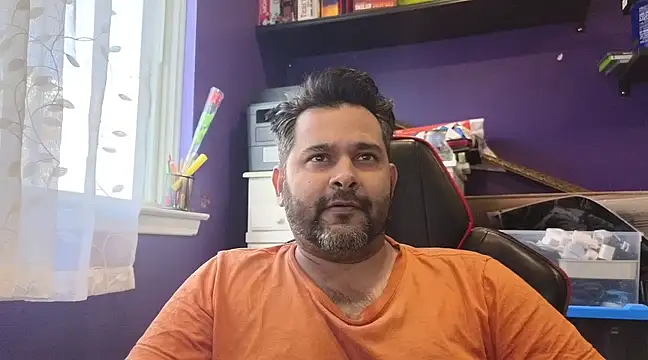 Sakhtlaundaz online show from March 22, 9:42 pm