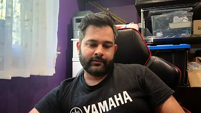 Sakhtlaundaz online show from October 21, 9:04 pm