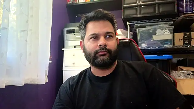 Sakhtlaundaz online show from October 28, 1:25 pm