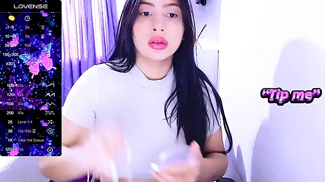 Snapshot of siddhixxx_592 chatting on December 11, 5:04 pm siddhixxx 592 online show from December 11, 5:04 pm