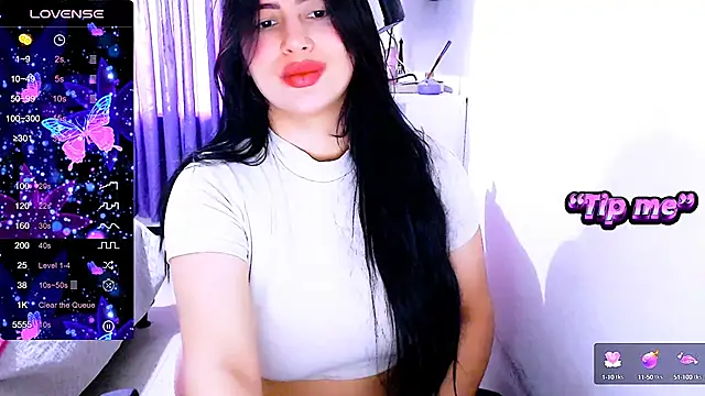 Snapshot of siddhixxx_592 chatting on January 15, 4:54 pm siddhixxx 592 online show from January 15, 4:54 pm