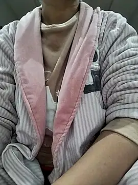 lolo890 online show from March 12, 7:31 pm