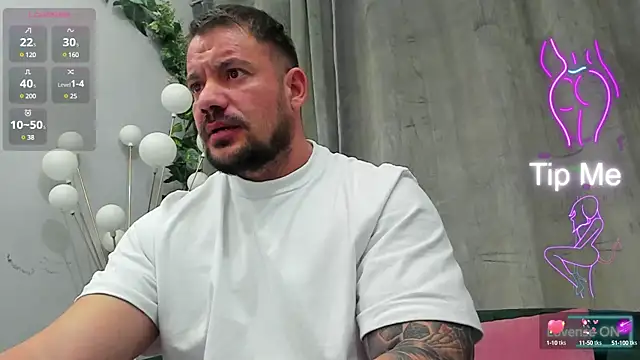 musclemonster31 online show from March 14, 8:49 pm