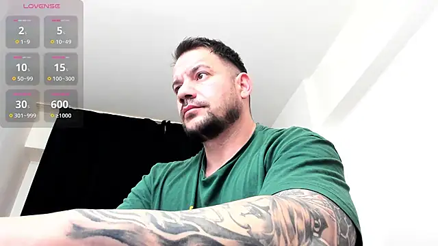 musclemonster31 online show from January 15, 10:02 pm