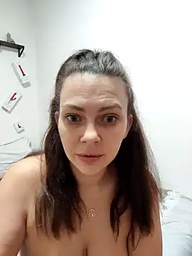 LEAsquirt91 online show from December 20, 3:53 pm