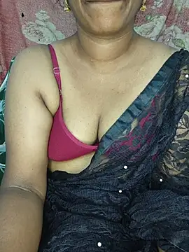 Snapshot of Malluivaniya chatting on October 16, 6:09 pm Malluivaniya online show from October 16, 6:09 pm
