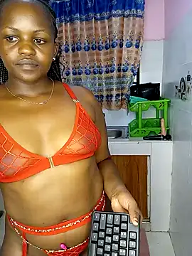 TerryAssqueen254 online show from February 12, 6:19 pm