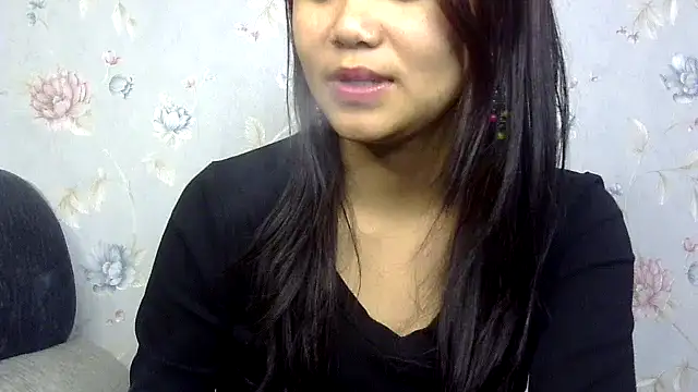 Snapshot of cute_sapna chatting on December 15, 9:24 am cute sapna online show from December 15, 9:24 am