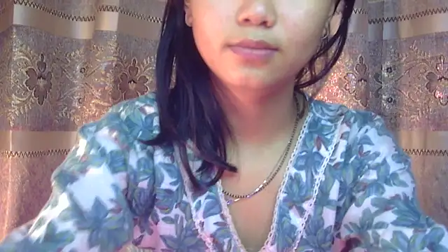 Snapshot of cute_sapna chatting on November 9, 11:47 pm cute sapna online show from November 9, 11:47 pm