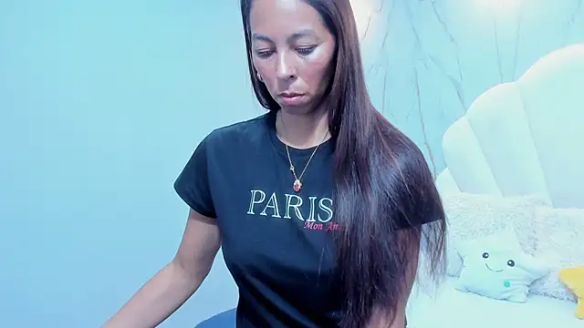 Rosalinda Cortez online show from December 4, 4:05 pm