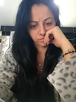 Snapshot of bruneta_sexy23 chatting on December 6, 1:44 pm bruneta sexy23 online show from December 6, 1:44 pm