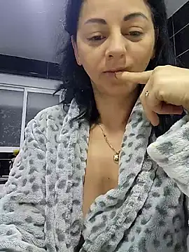 Snapshot of bruneta_sexy23 chatting on February 17, 4:42 am bruneta sexy23 online show from February 17, 4:42 am