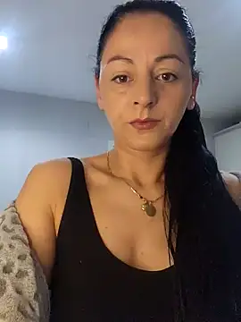 Snapshot of bruneta_sexy23 chatting on March 11, 4:32 am bruneta sexy23 online show from March 11, 4:32 am