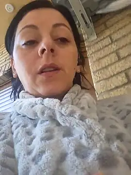 Snapshot of bruneta_sexy23 chatting on March 15, 4:10 pm bruneta sexy23 online show from March 15, 4:10 pm