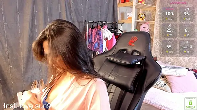 Michel Momsen online show from March 11, 12:06 pm