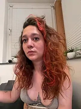 Snapshot of Tamy-Love chatting on July 15, 8:25 pm Tamy-Love online show from July 15, 8:25 pm