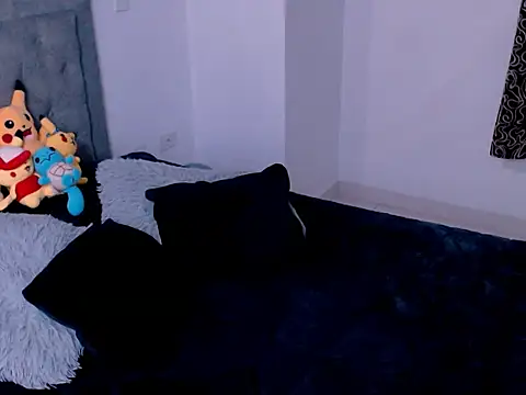 Snapshot of diana__34 chatting on October 7, 12:19 am diana 34 online show from October 7, 12:19 am