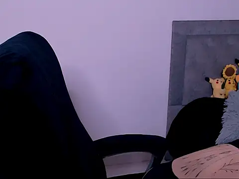 Snapshot of diana__34 chatting on October 12, 12:20 am diana 34 online show from October 12, 12:20 am