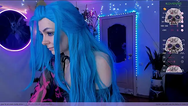 Snapshot of Fridart-house_Fortuna chatting on December 21, 2:02 pm Fridart-house Fortuna online show from December 21, 2:02 pm