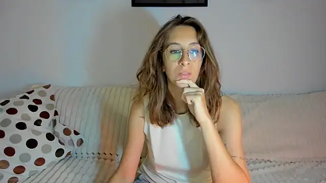 DesireMore90 online show from June 10, 8:08 pm