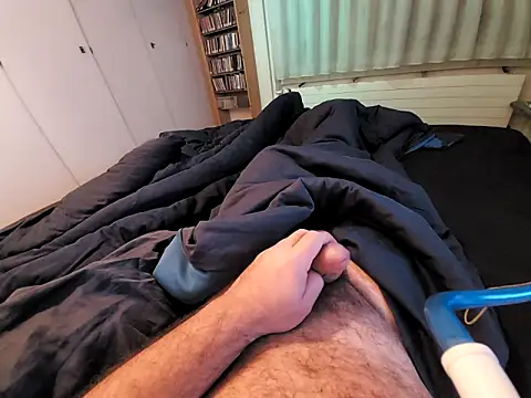 Snapshot of Ettarak chatting on February 25, 10:39 pm Ettarak online show from February 25, 10:39 pm