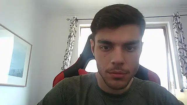 Snapshot of Omarnede chatting on November 18, 5:56 am Omarnede online show from November 18, 5:56 am