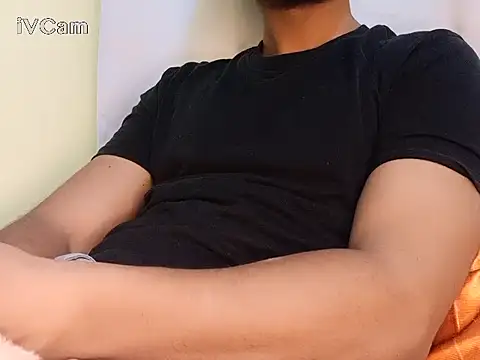 Snapshot of felix_dion chatting on January 25, 2:47 am felix dion online show from January 25, 2:47 am