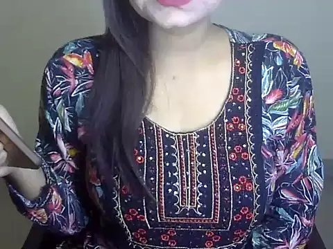 Snapshot of Lusty_Wife1 chatting on December 7, 10:34 am Lusty Wife1 online show from December 7, 10:34 am