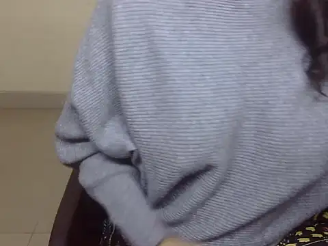 Snapshot of Lusty_Wife1 chatting on January 2, 7:40 pm Lusty Wife1 online show from January 2, 7:40 pm