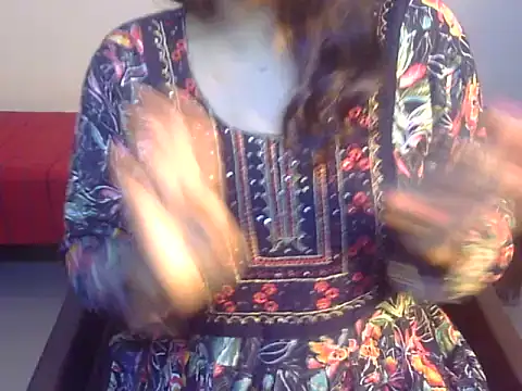 Snapshot of Lusty_Wife1 chatting on January 31, 1:02 pm Lusty Wife1 online show from January 31, 1:02 pm