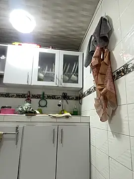 Snapshot of AgathaGeorgiou chatting on January 24, 8:11 pm AgathaGeorgiou online show from January 24, 8:11 pm