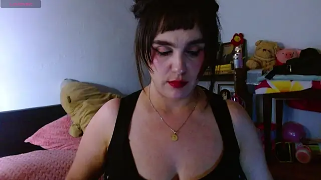 collette beaufoy  online show from July 6, 1:35 am