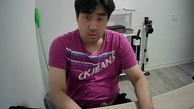 Koreanboy171 online show from May 23, 5:23 am